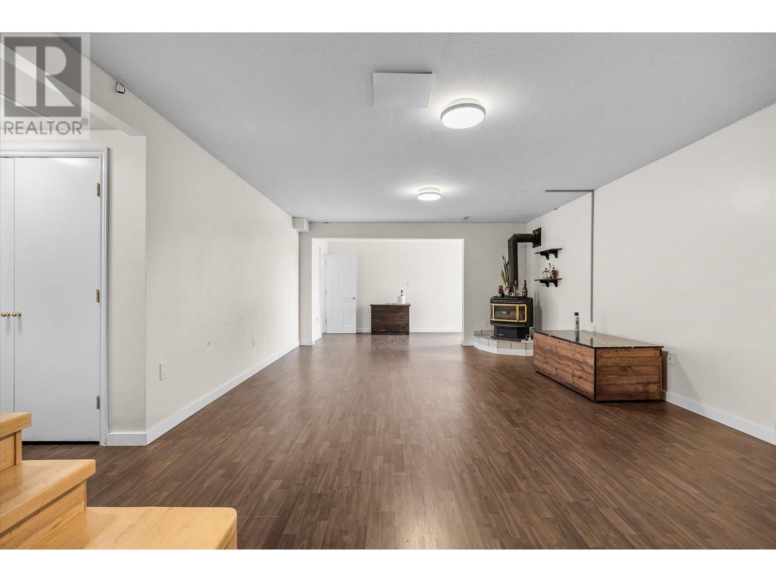 848 Webster Road, Kelowna, British Columbia  V1P 1C2 - Photo 18 - 10348388