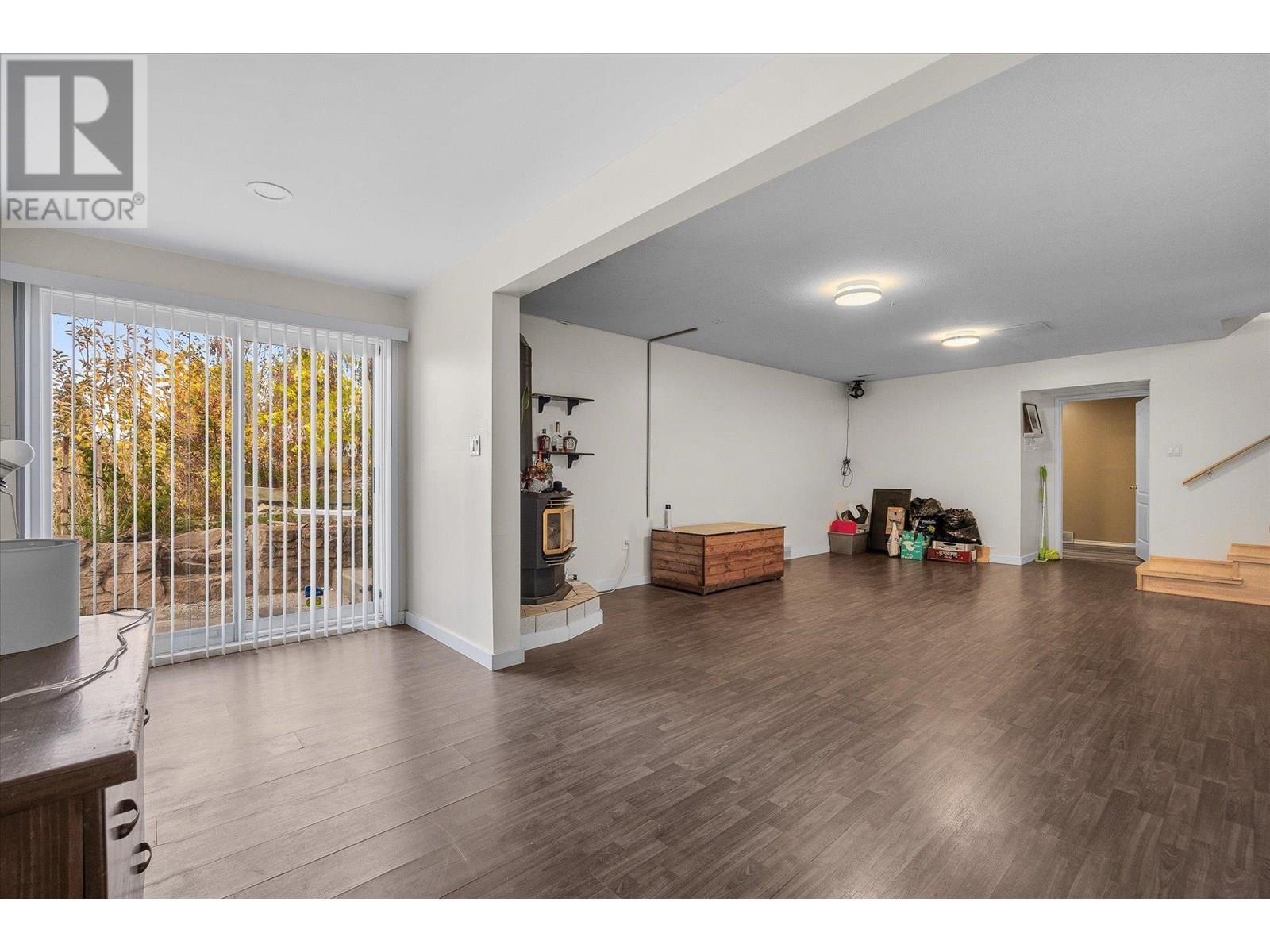 848 Webster Road, Kelowna, British Columbia  V1P 1C2 - Photo 19 - 10348388