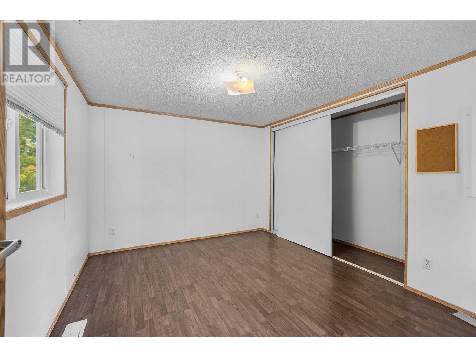 848 Webster Road, Kelowna, British Columbia  V1P 1C2 - Photo 38 - 10348388