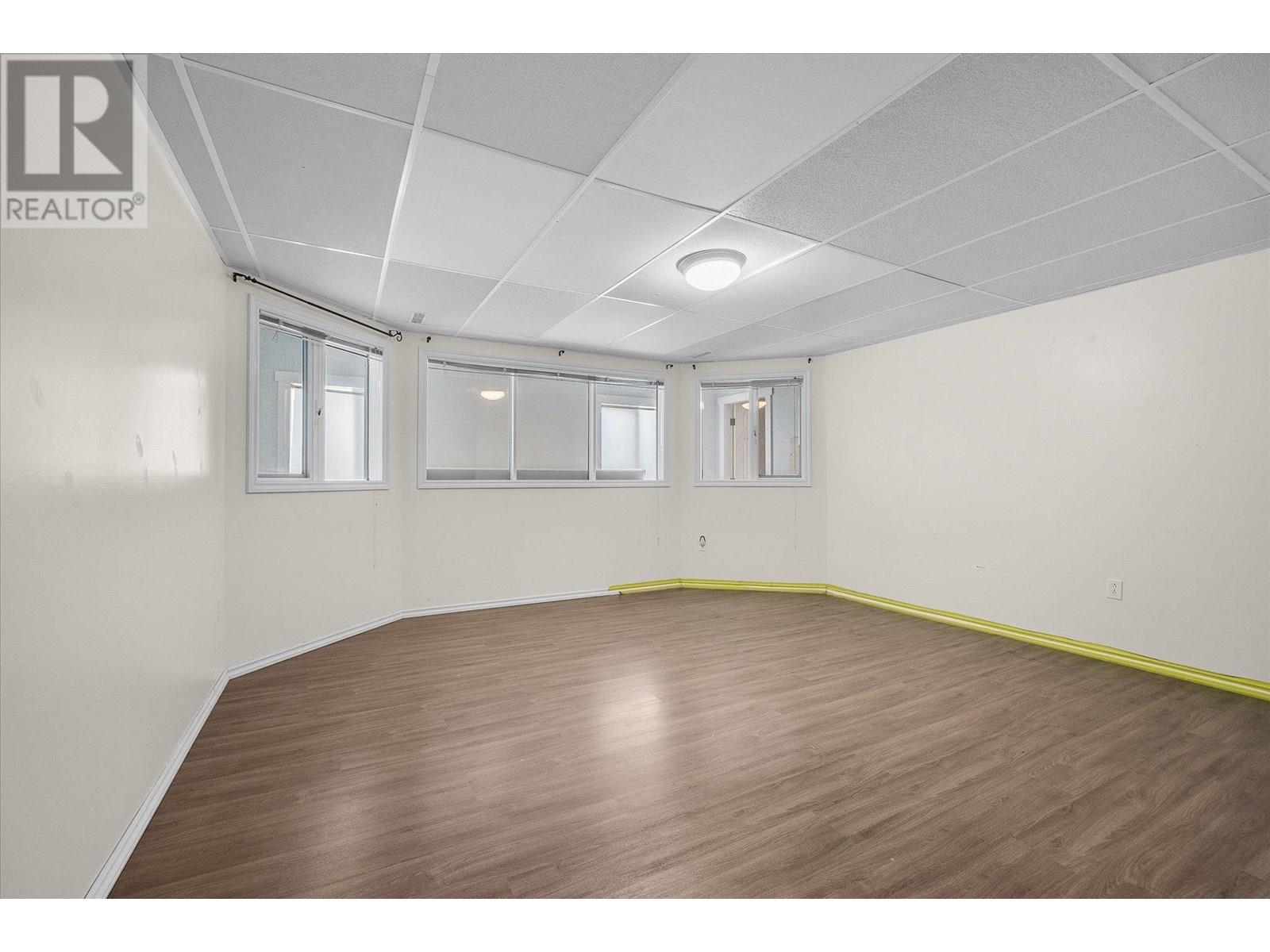 848 Webster Road, Kelowna, British Columbia  V1P 1C2 - Photo 20 - 10348386