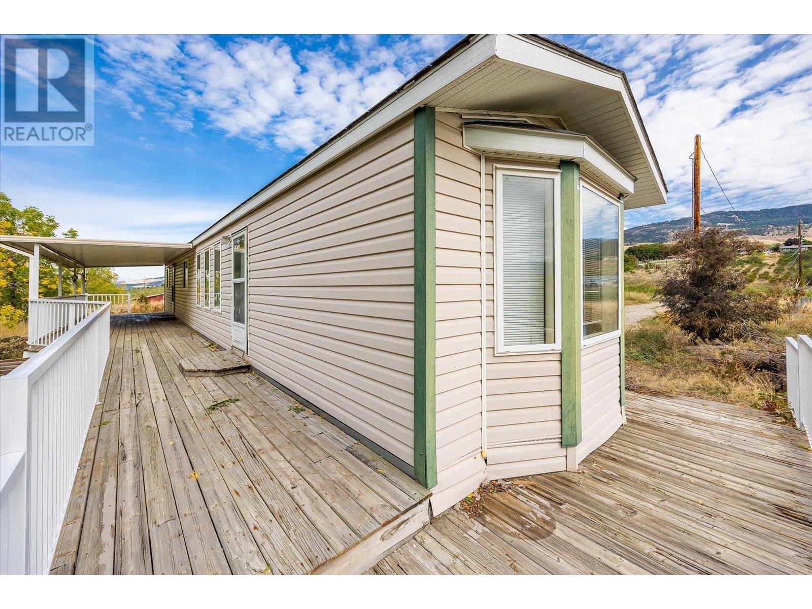 848 Webster Road, Kelowna, British Columbia  V1P 1C2 - Photo 32 - 10348386