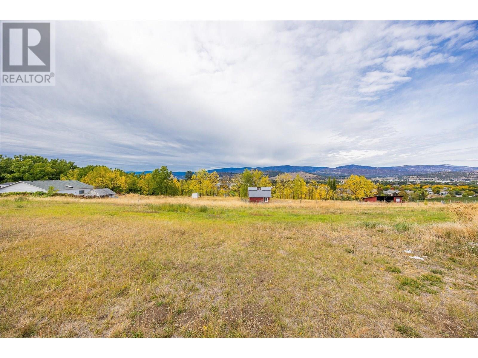 848 Webster Road, Kelowna, British Columbia  V1P 1C2 - Photo 48 - 10348386