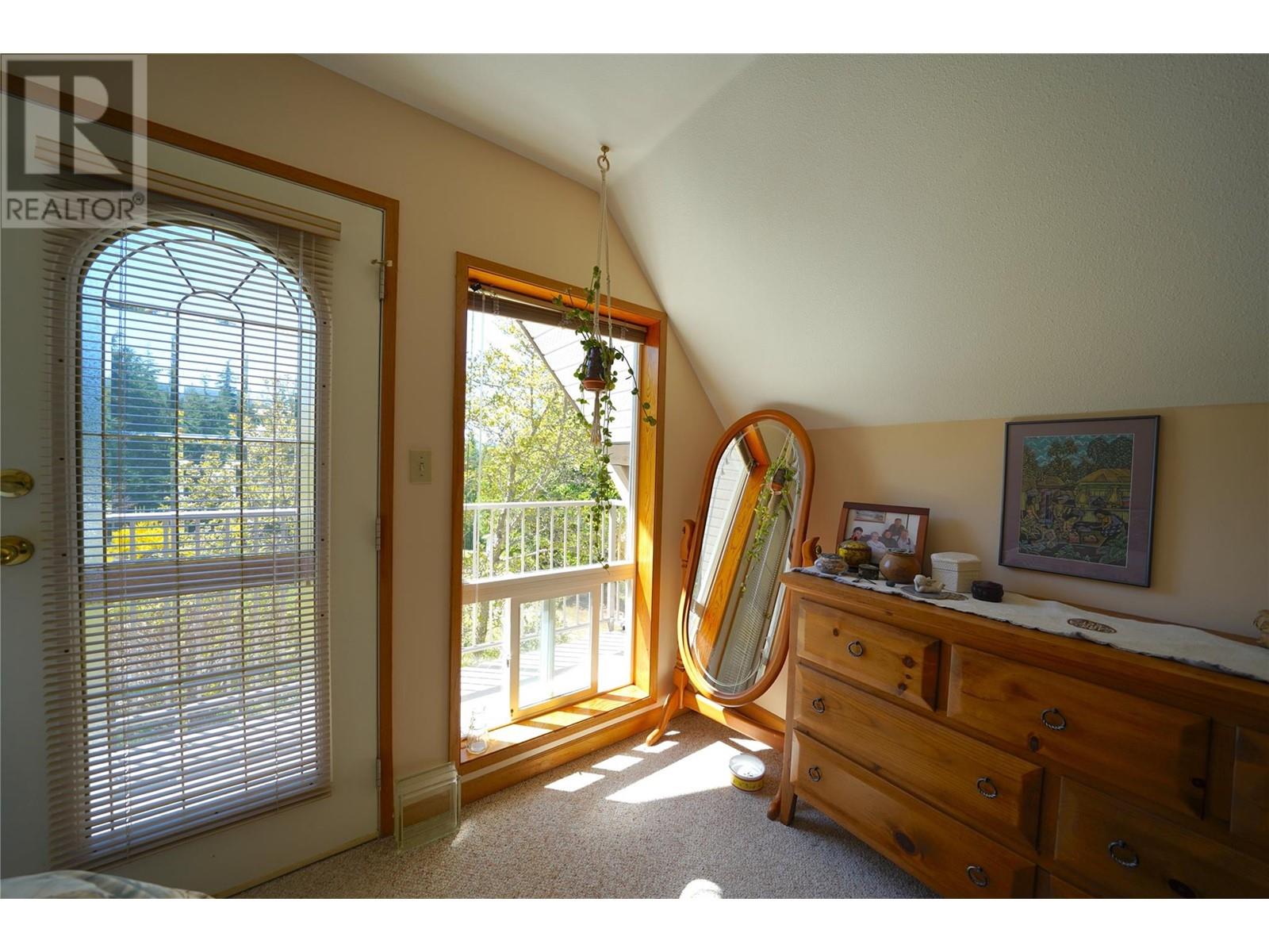 425 Alexander Road, Procter, British Columbia  V1L 0B5 - Photo 37 - 10348279