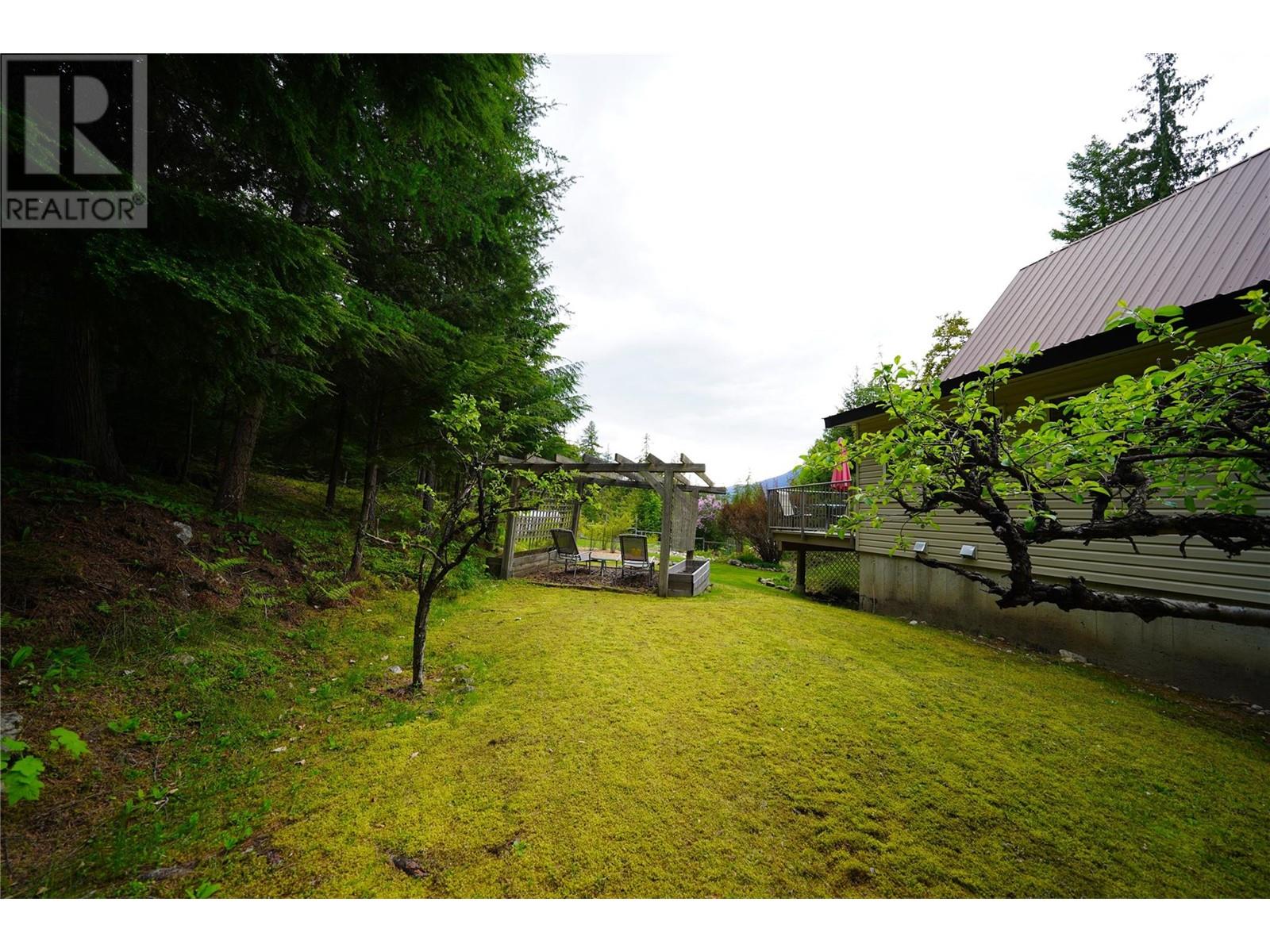 425 Alexander Road, Procter, British Columbia  V1L 0B5 - Photo 72 - 10348279