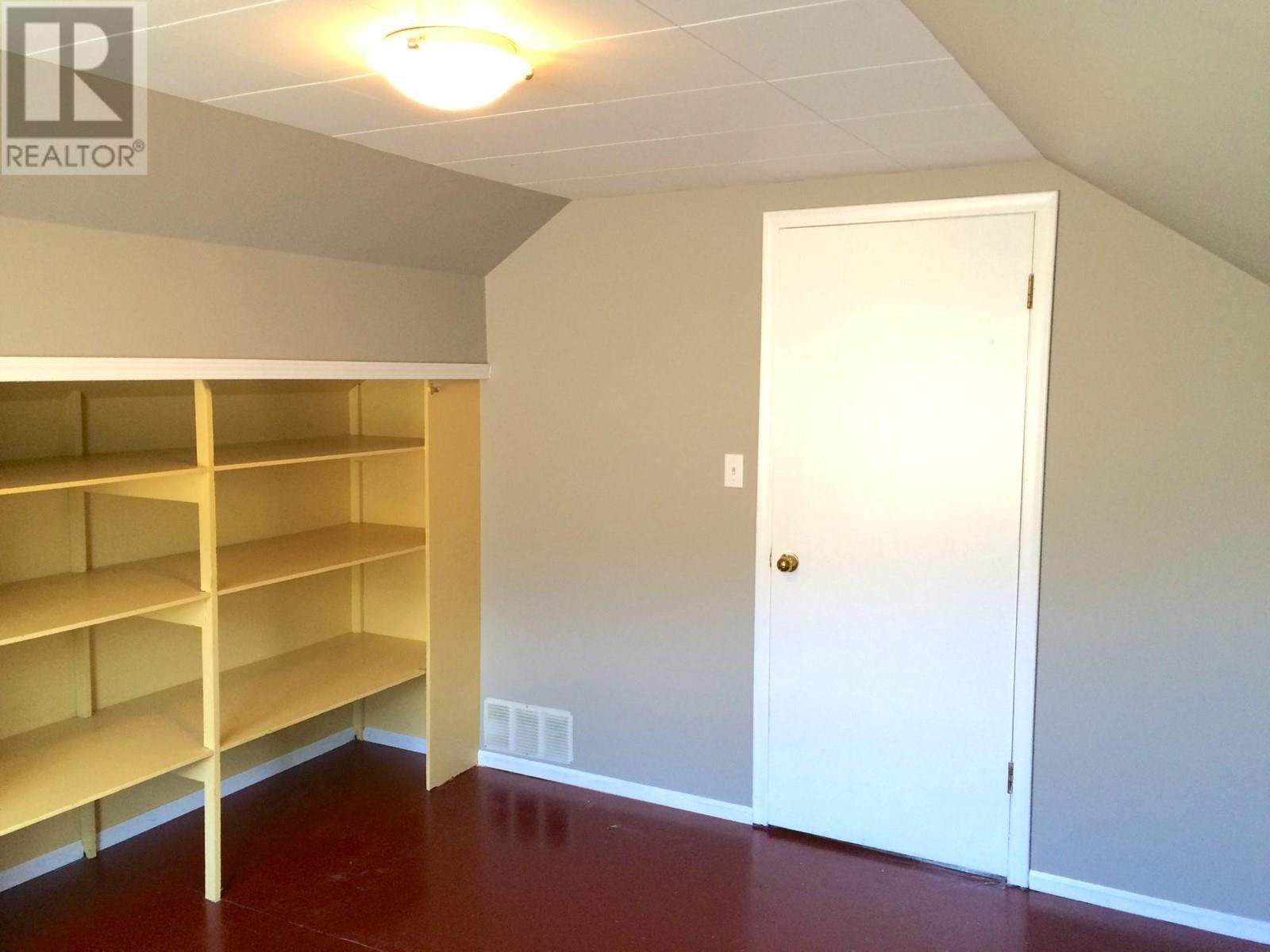 311 Gore Street, Nelson, British Columbia  V1L 5B8 - Photo 19 - 10348251