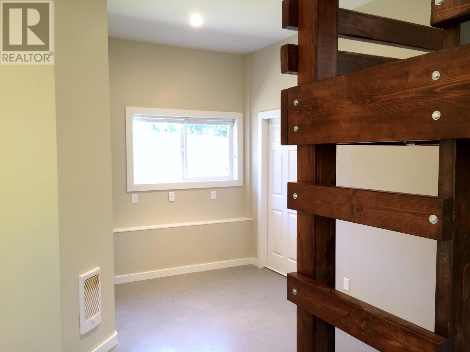 311 Gore Street, Nelson, British Columbia  V1L 5B8 - Photo 32 - 10348251