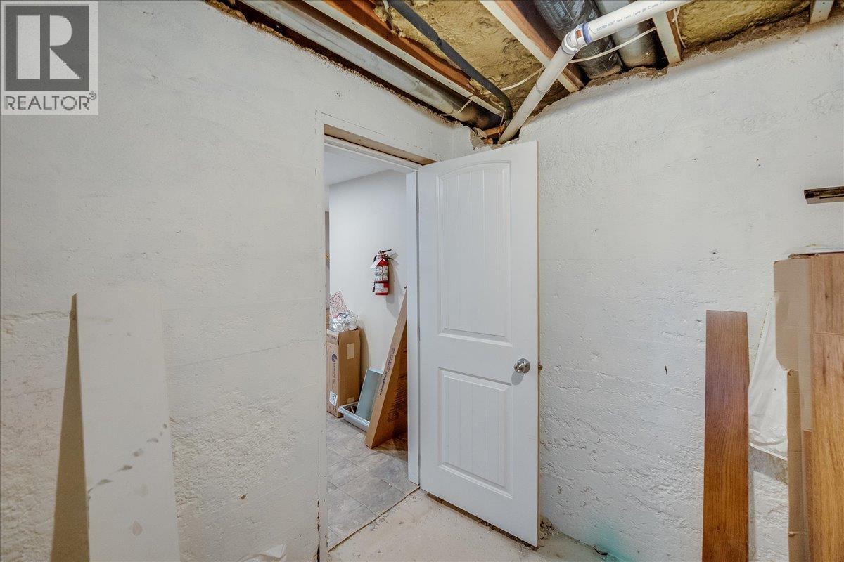 214 11th Avenue, Castlegar, British Columbia  V1N 1J2 - Photo 41 - 10348114