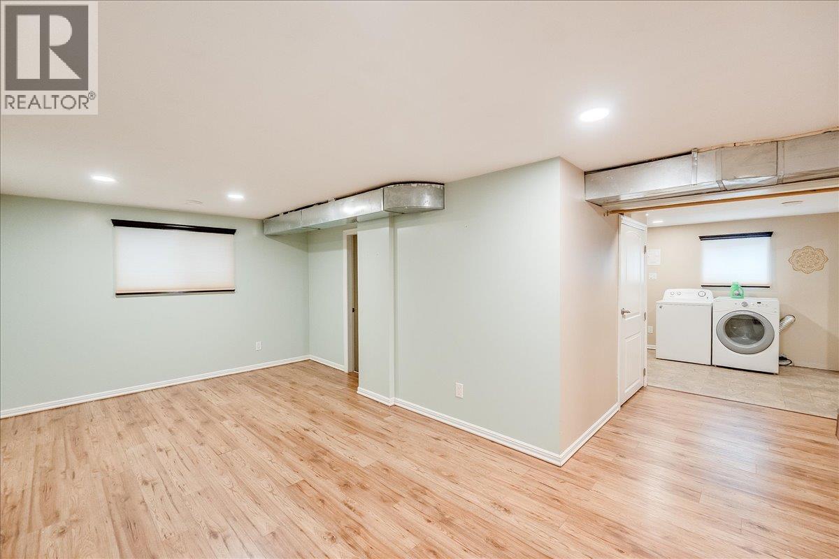 214 11th Avenue, Castlegar, British Columbia  V1N 1J2 - Photo 44 - 10348114