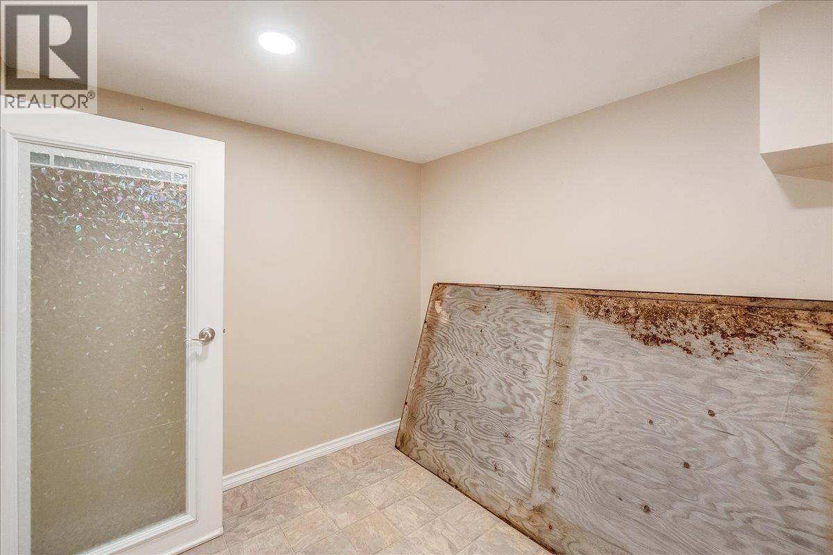 214 11th Avenue, Castlegar, British Columbia  V1N 1J2 - Photo 46 - 10348114