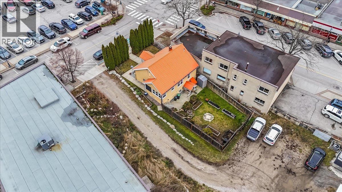 214 11th Avenue, Castlegar, British Columbia  V1N 1J2 - Photo 51 - 10348114