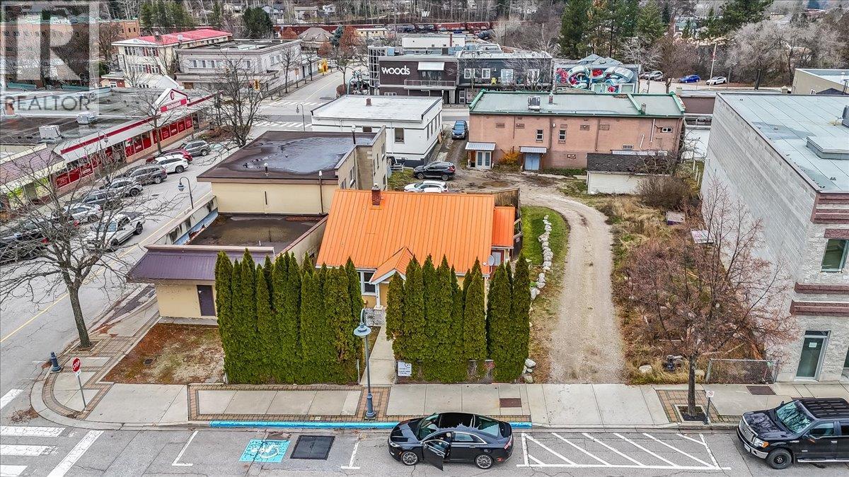 214 11th Avenue, Castlegar, British Columbia  V1N 1J2 - Photo 80 - 10348114