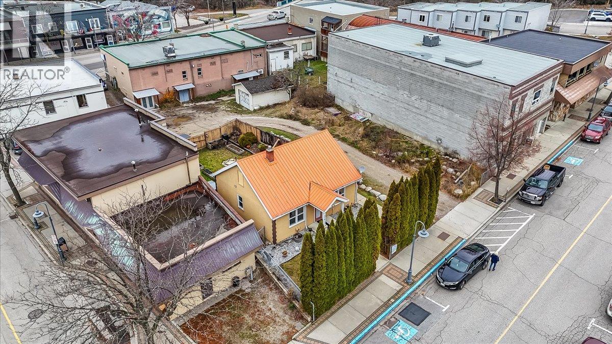 214 11th Avenue, Castlegar, British Columbia  V1N 1J2 - Photo 81 - 10348114