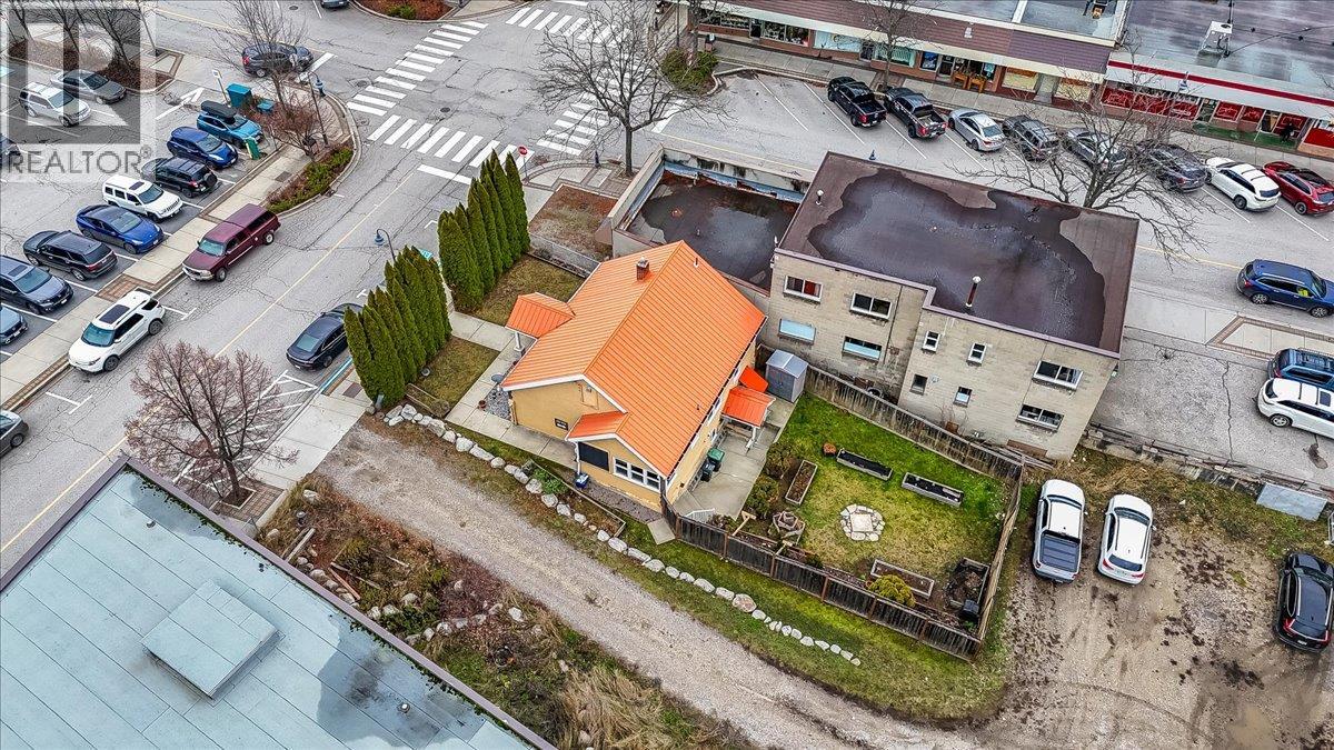 214 11th Avenue, Castlegar, British Columbia  V1N 1J2 - Photo 85 - 10348114