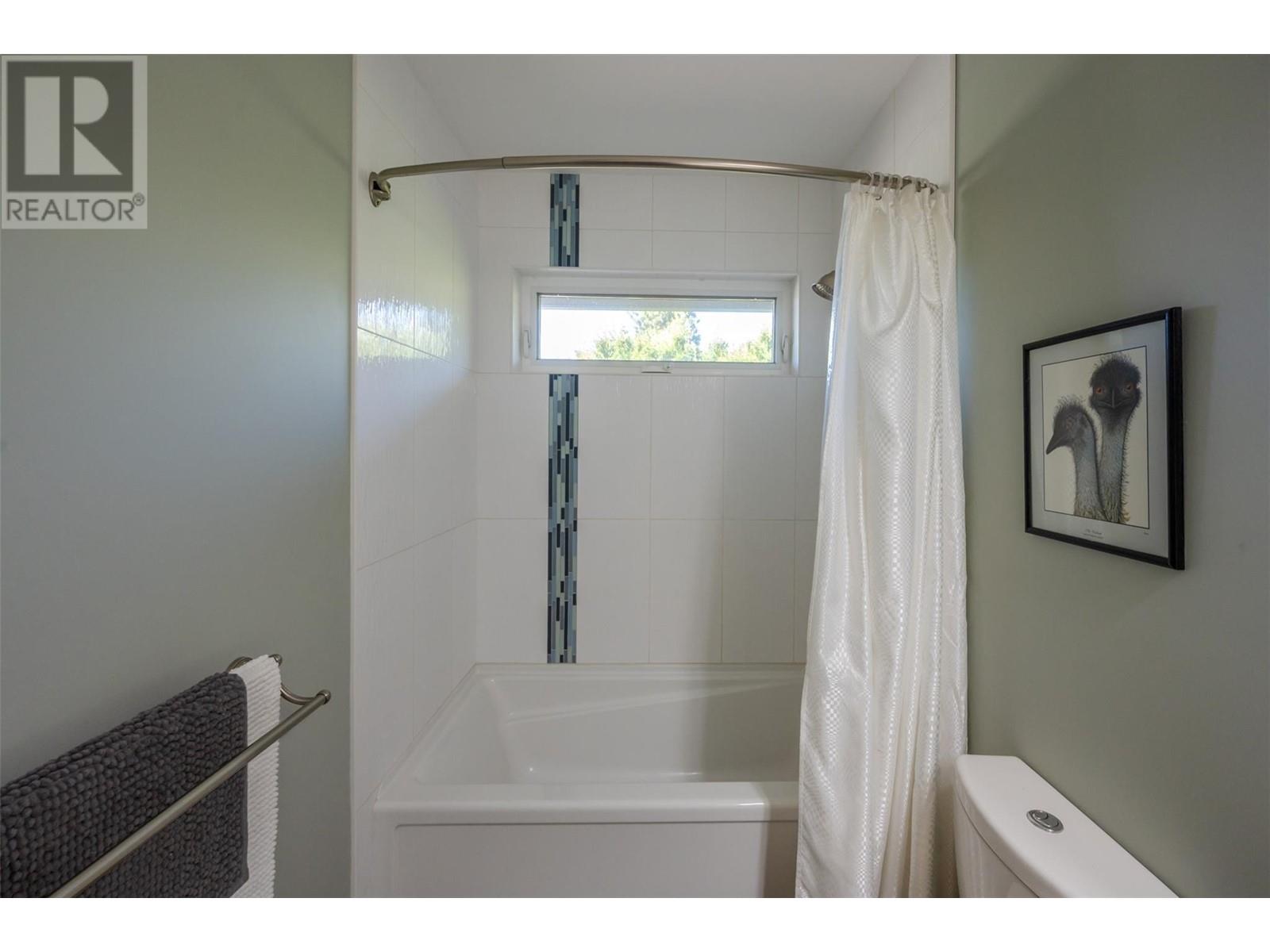 5614 Yarrow Street, Oliver, British Columbia  V0H 1T9 - Photo 36 - 10348412