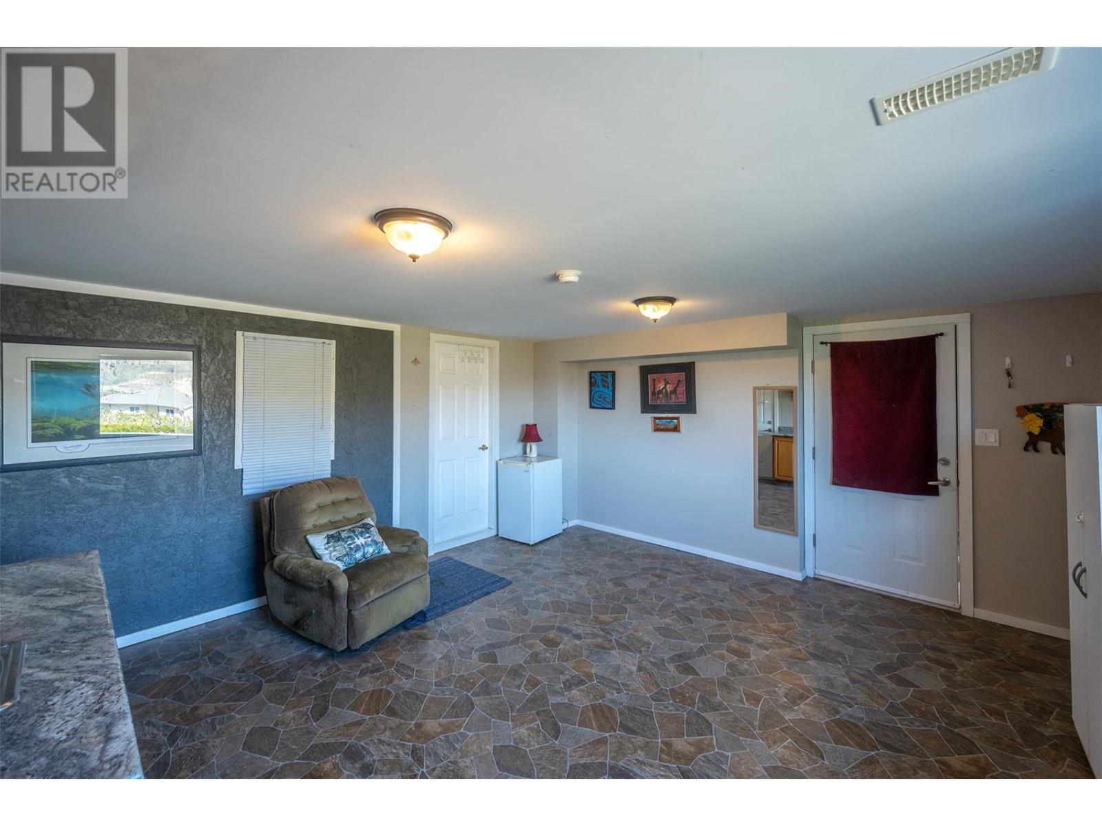 5614 Yarrow Street, Oliver, British Columbia  V0H 1T9 - Photo 57 - 10348412