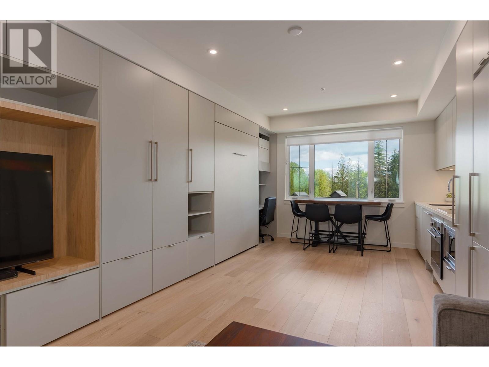 4280 Red Mountain Road Unit# 115, Rossland, British Columbia  V0G 1Y0 - Photo 2 - 10348434