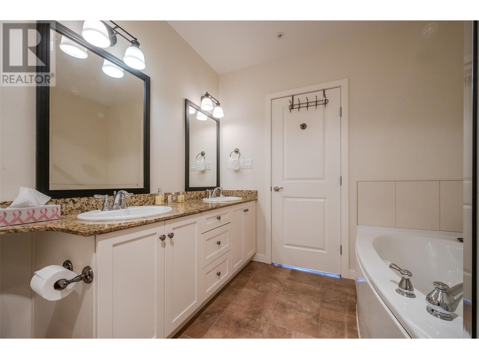 3301 Skaha Lake Road Unit# 406, Penticton, British Columbia  V2A 6G6 - Photo 27 - 10347776