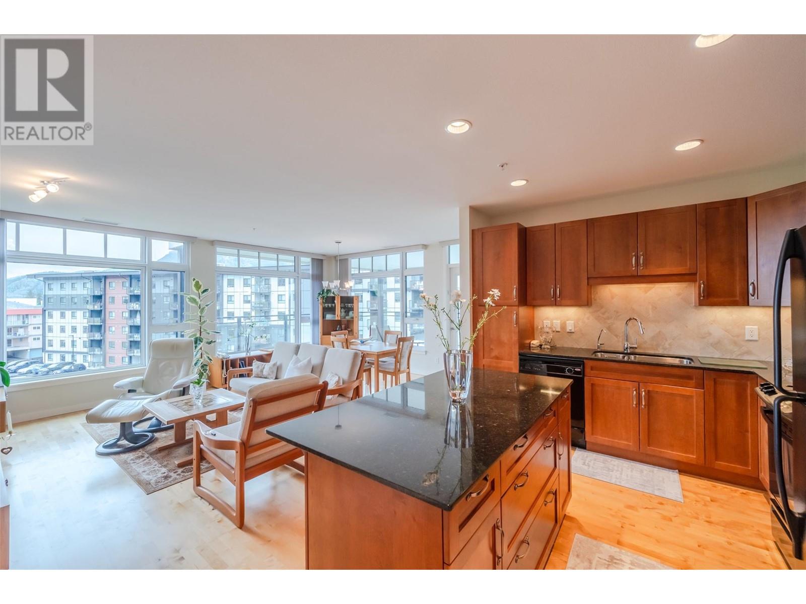 3301 Skaha Lake Road Unit# 406, Penticton, British Columbia  V2A 6G6 - Photo 6 - 10347776