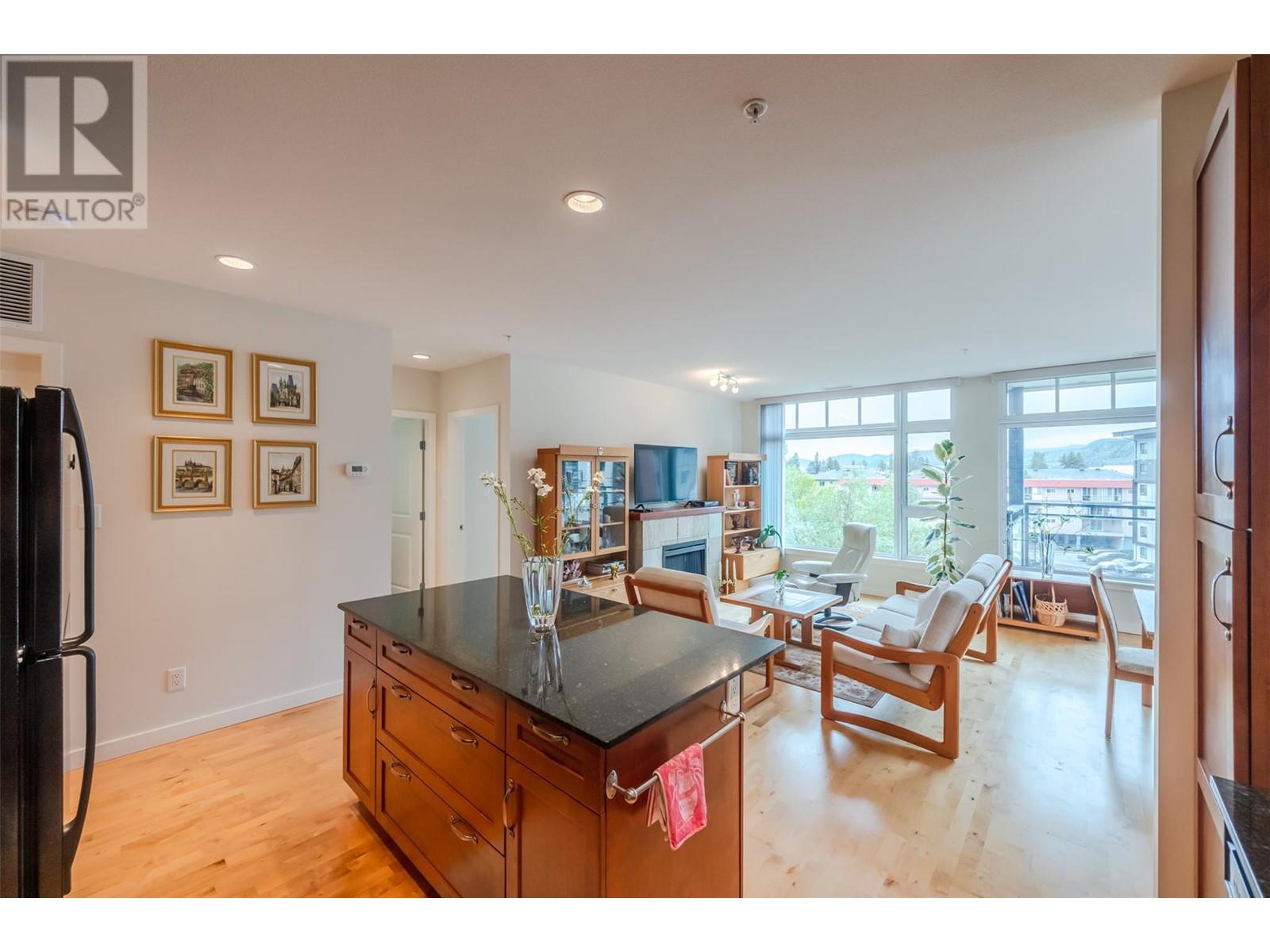 3301 Skaha Lake Road Unit# 406, Penticton, British Columbia  V2A 6G6 - Photo 7 - 10347776