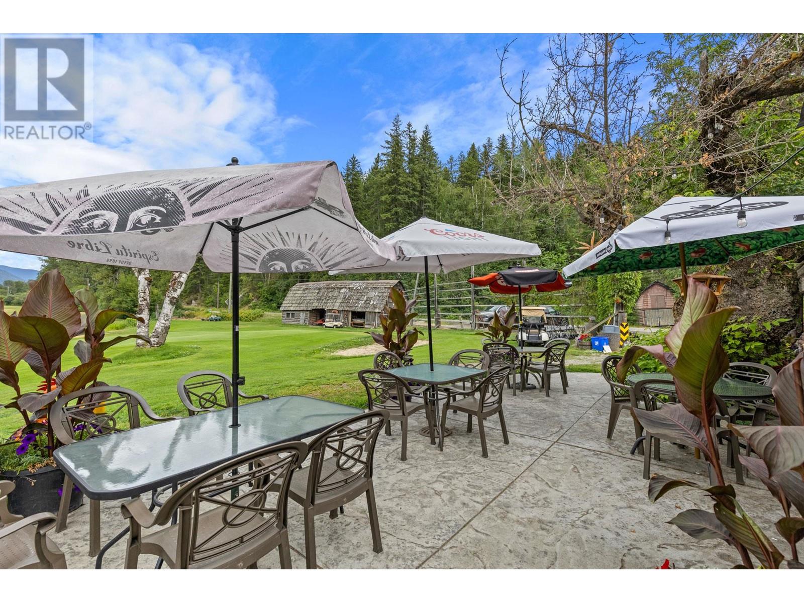 1361 6 Highway, Cherryville, British Columbia  V0E 2G1 - Photo 11 - 10348004