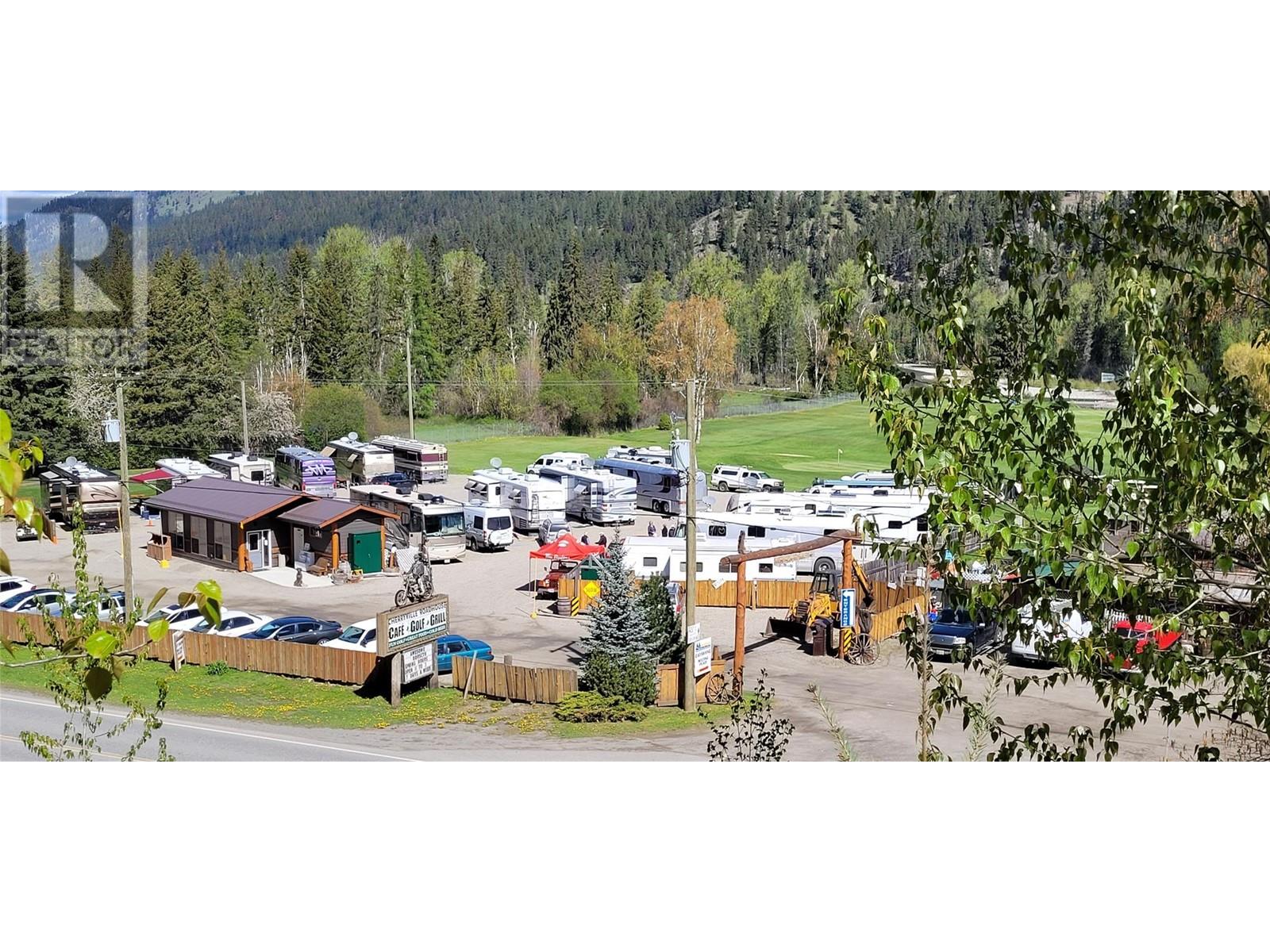 1361 6 Highway, Cherryville, British Columbia  V0E 2G1 - Photo 17 - 10348004