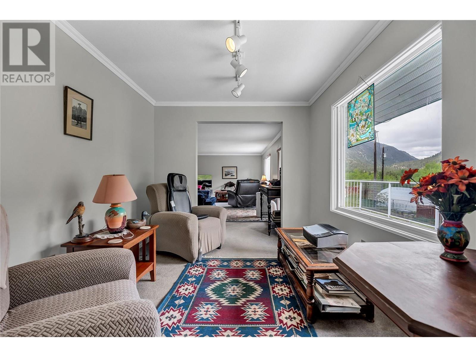 1167 Highway 3, Princeton, British Columbia  V0X 1W0 - Photo 15 - 10348545