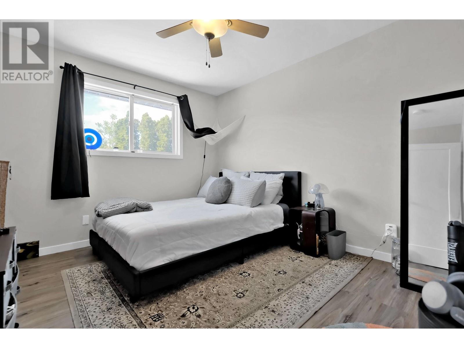 195 Waterford Avenue, Penticton, British Columbia  V2A 3T6 - Photo 11 - 10348573