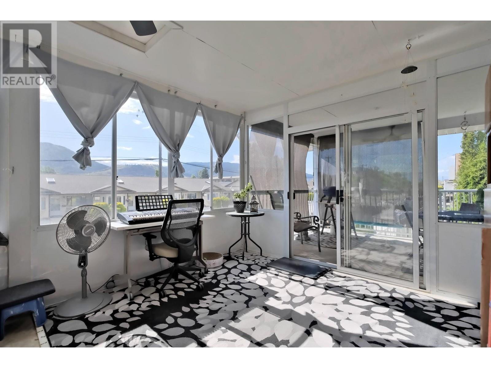 195 Waterford Avenue, Penticton, British Columbia  V2A 3T6 - Photo 14 - 10348573