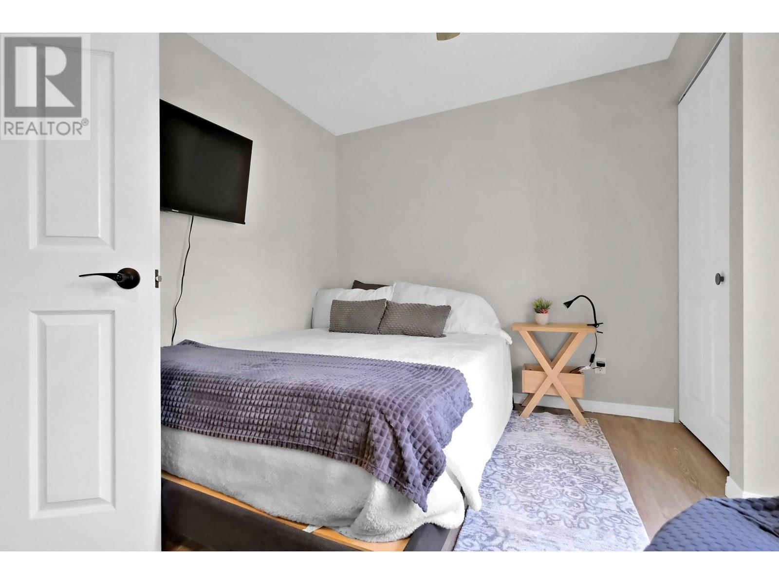 195 Waterford Avenue, Penticton, British Columbia  V2A 3T6 - Photo 28 - 10348573