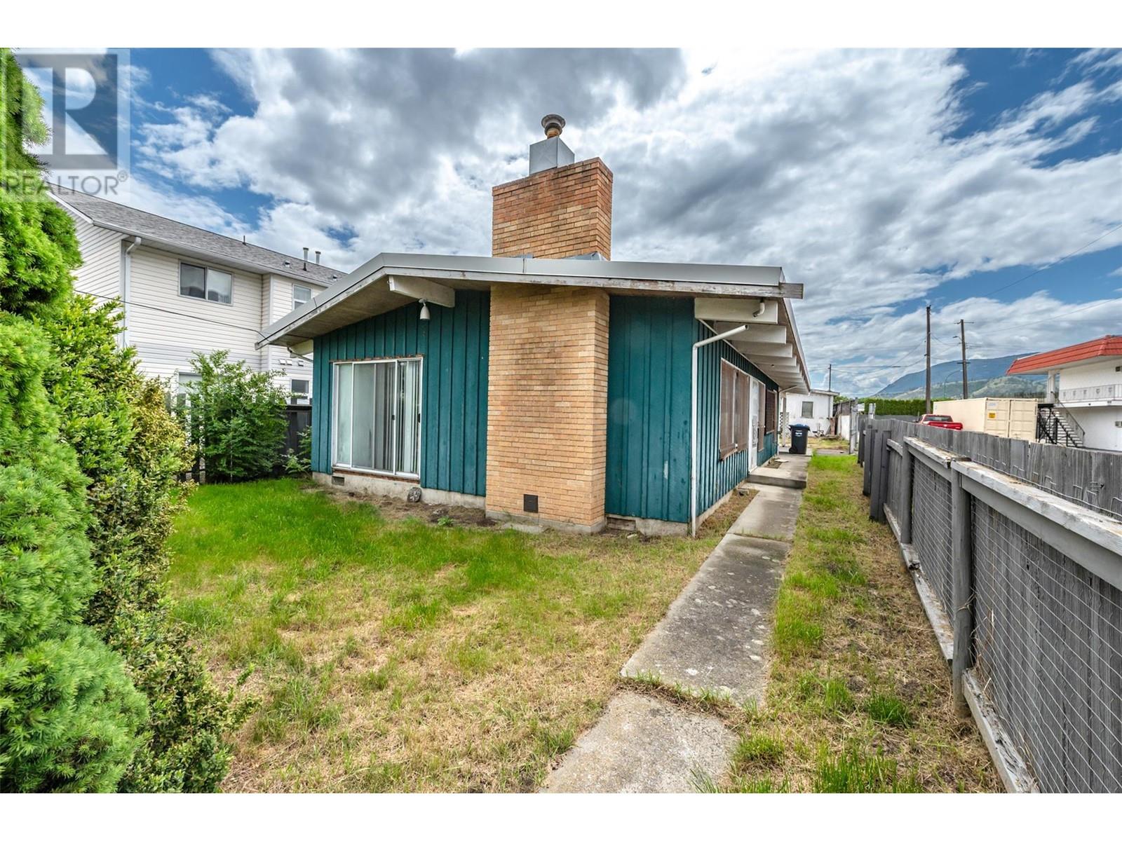 1084 Dynes Avenue, Penticton, British Columbia  V2A 1G1 - Photo 39 - 10348034