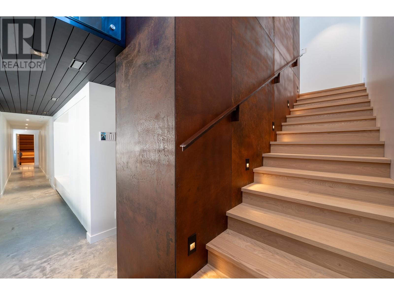 2060 Mcmurdo Road, Golden, British Columbia  V0A 1H0 - Photo 34 - 10347894