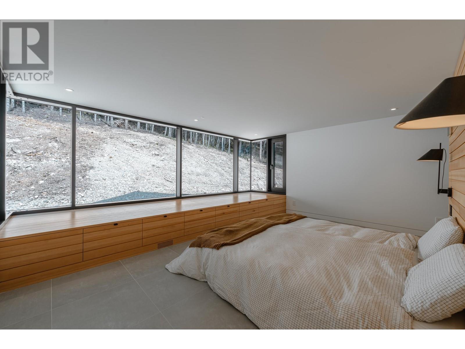 2060 Mcmurdo Road, Golden, British Columbia  V0A 1H0 - Photo 43 - 10347894