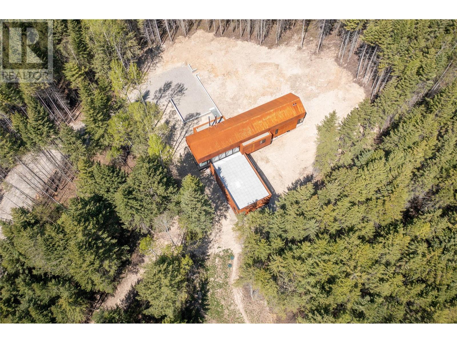 2060 Mcmurdo Road, Golden, British Columbia  V0A 1H0 - Photo 64 - 10347894