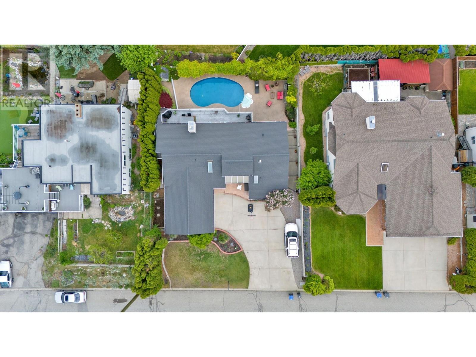 921 Westminster Avenue E, Penticton, British Columbia  V2A 1J6 - Photo 28 - 10348641