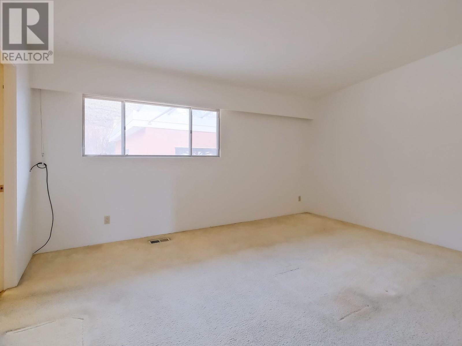 102 Derenzy Place, Penticton, British Columbia  V2A 8W7 - Photo 26 - 10348698