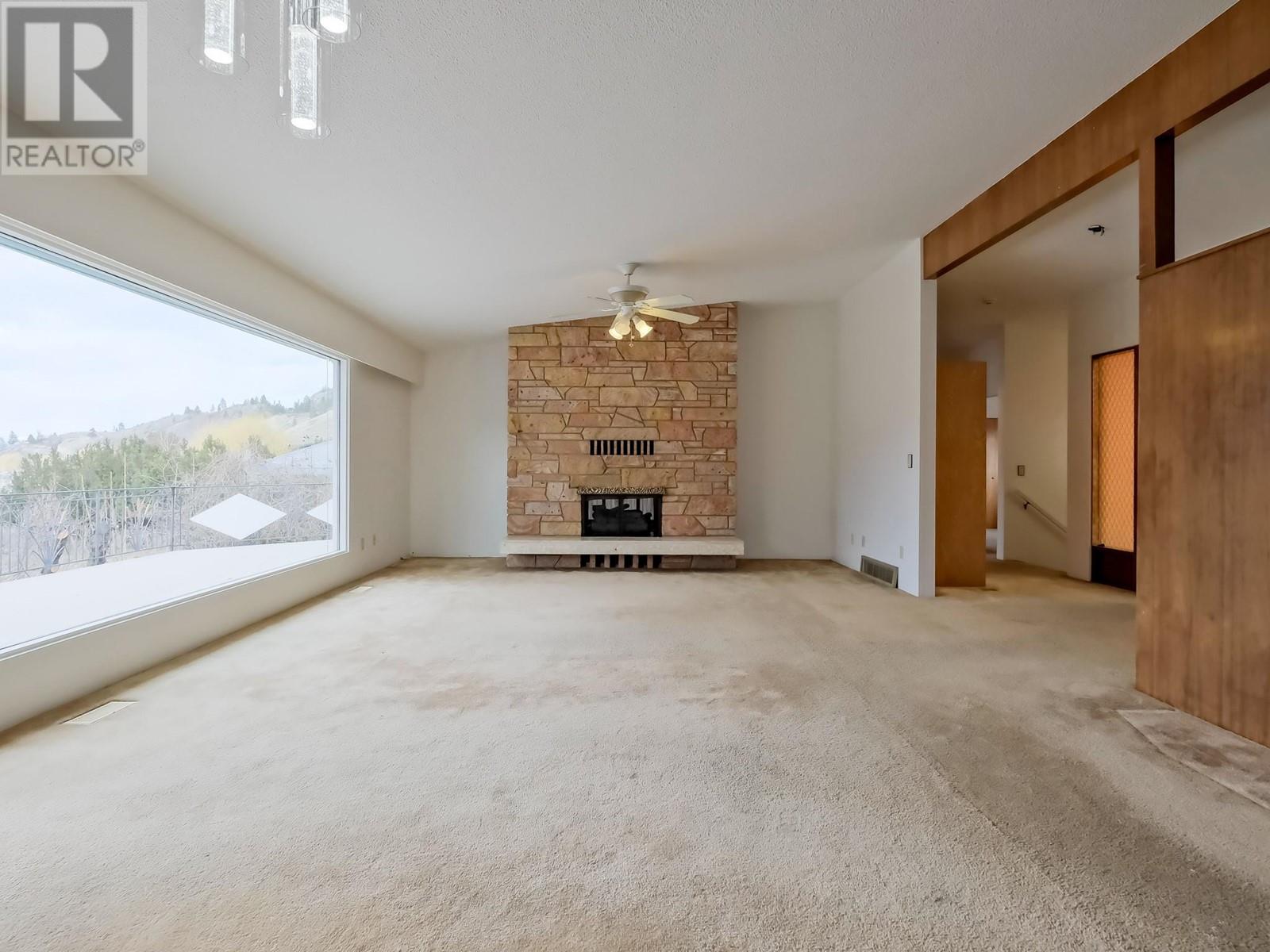102 Derenzy Place, Penticton, British Columbia  V2A 8W7 - Photo 6 - 10348698
