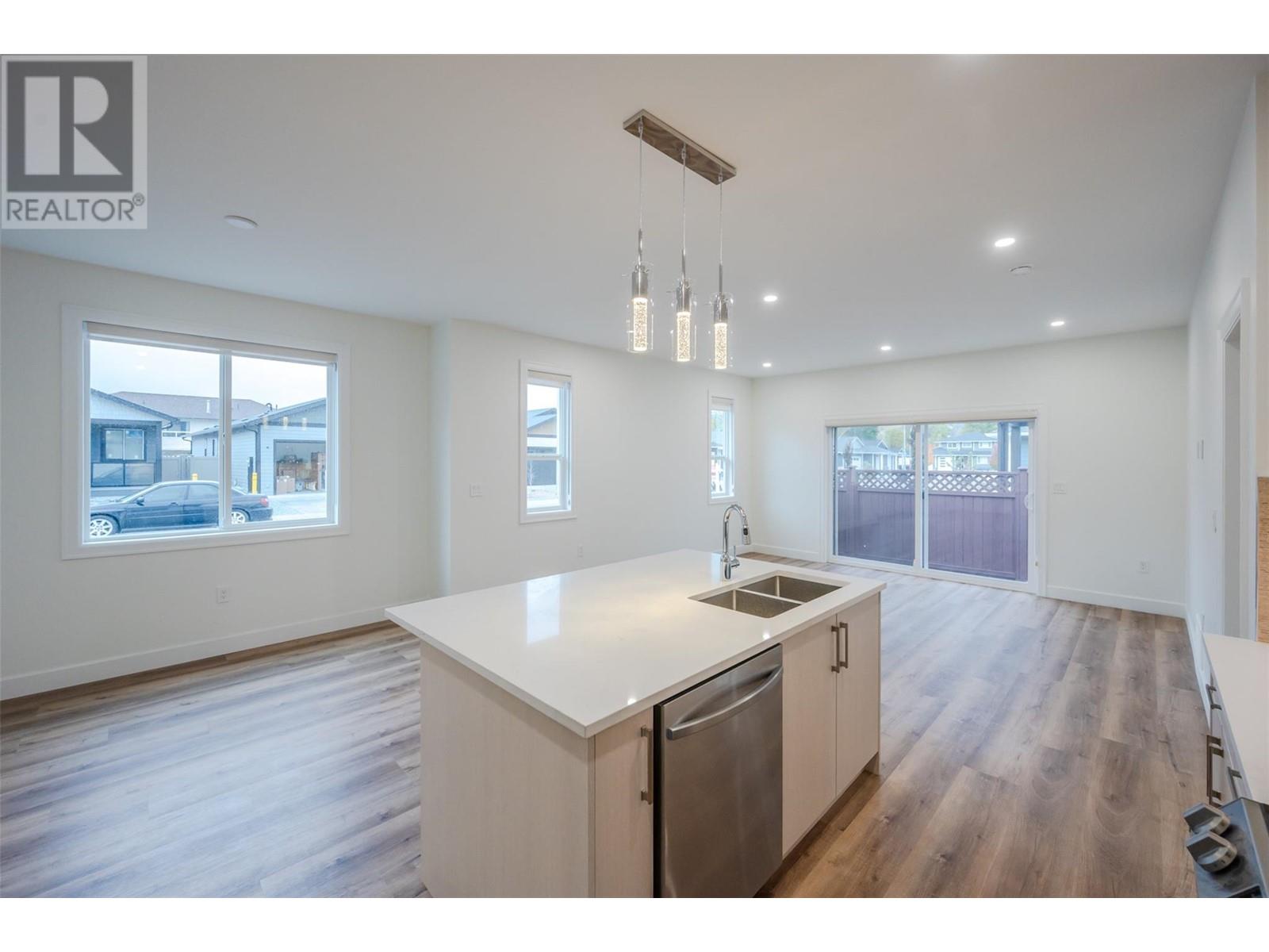 258 Bentgrass Avenue, Oliver, British Columbia  V0H 1T3 - Photo 13 - 10348649