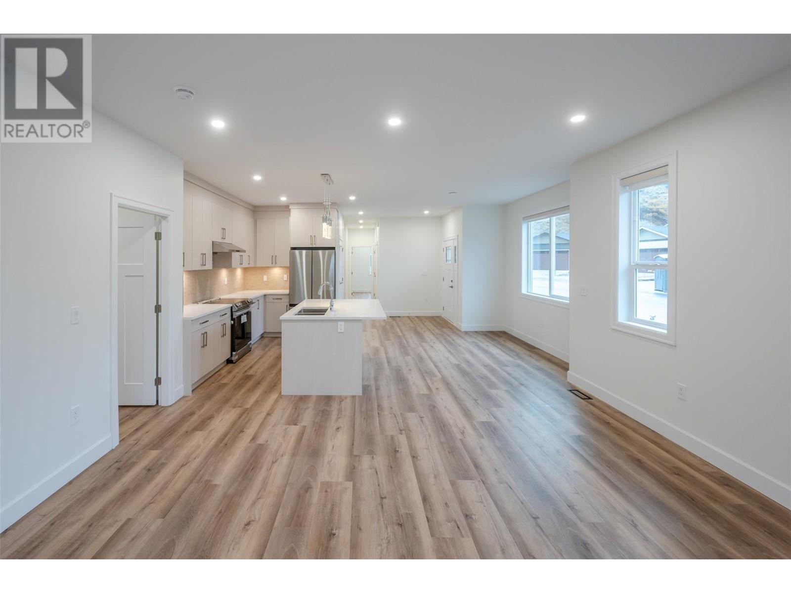 258 Bentgrass Avenue, Oliver, British Columbia  V0H 1T3 - Photo 8 - 10348649