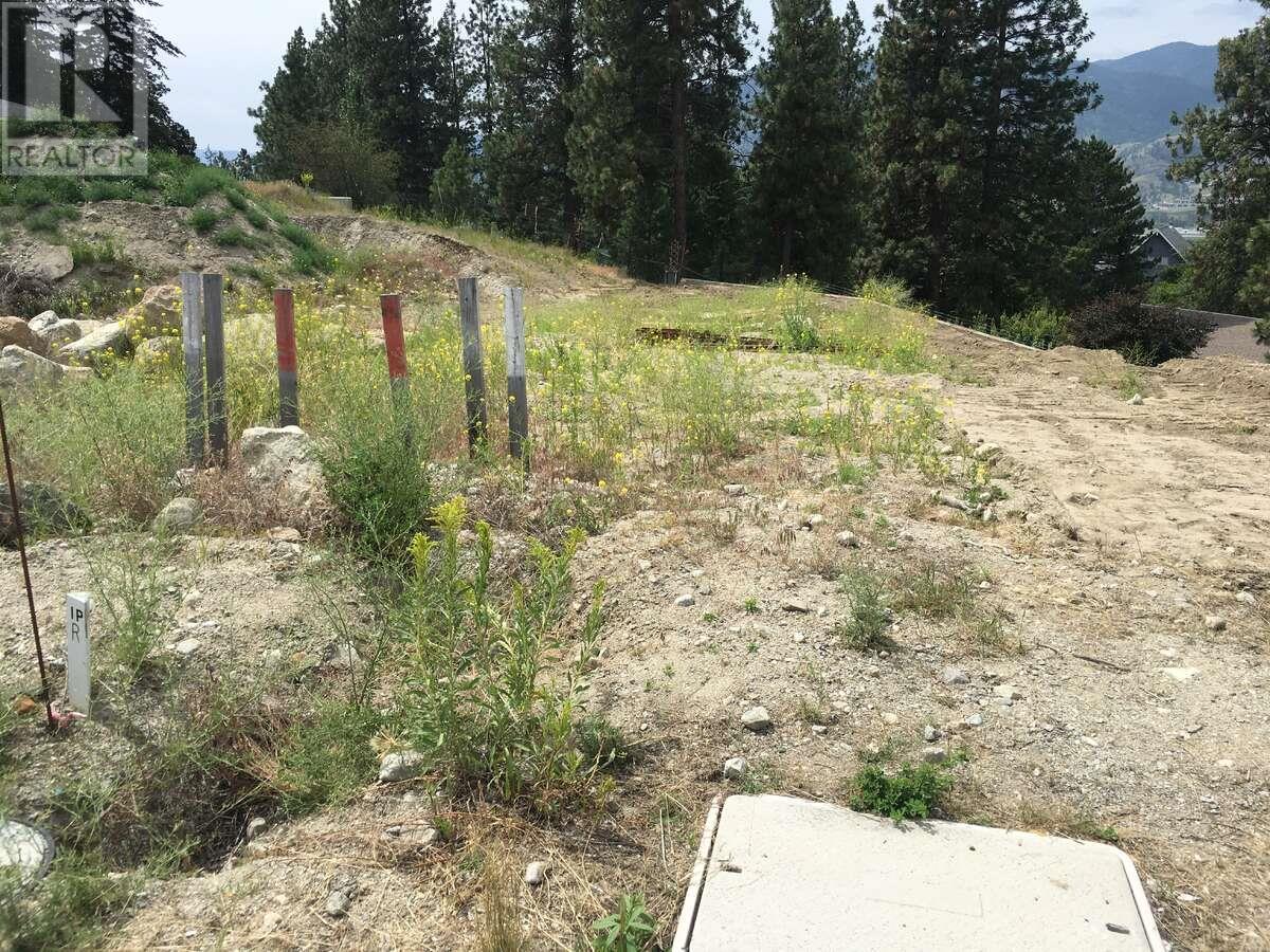 151 Timberstone Place, Penticton, British Columbia  V2A 0B5 - Photo 4 - 10348709