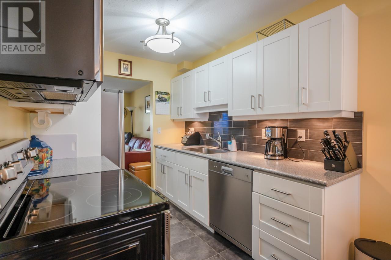 9107 62nd Avenue Unit# 23, Osoyoos, British Columbia  V0H 1V1 - Photo 3 - 10348582