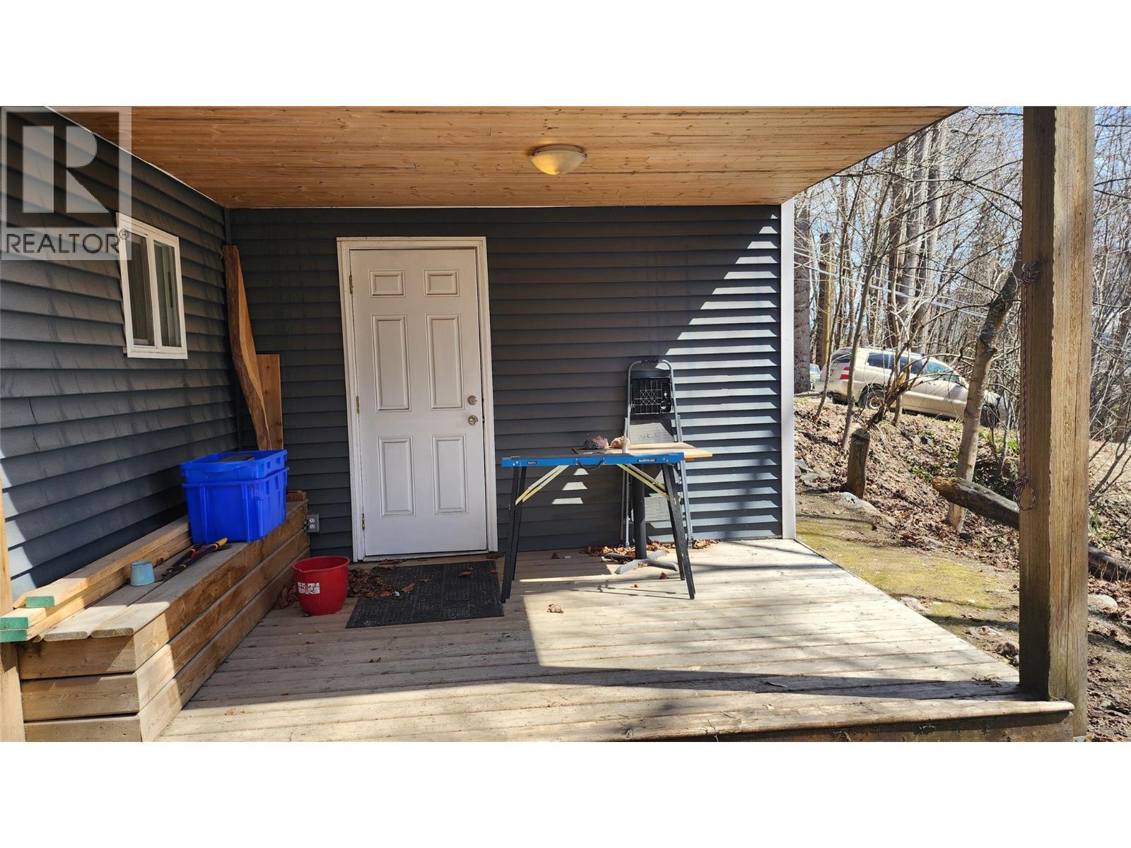 2165 Spokane Street, Rossland, British Columbia  V0G 1Y0 - Photo 24 - 10345005