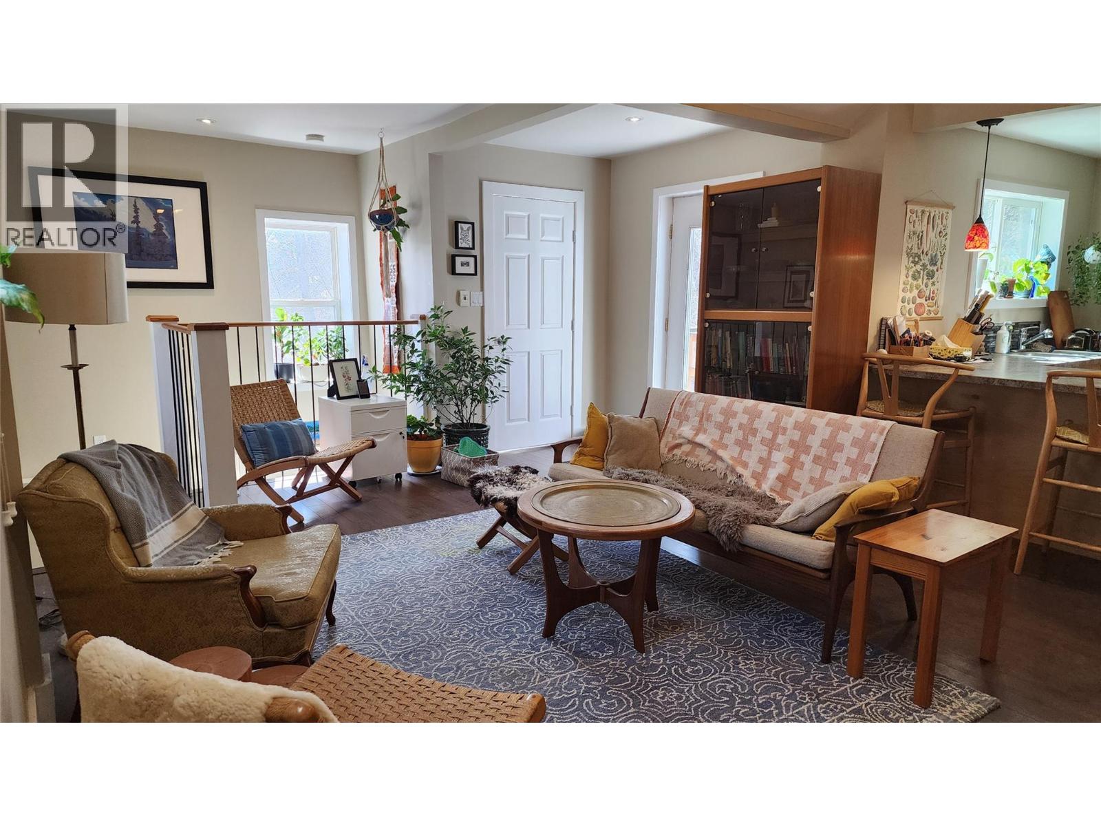 2165 Spokane Street, Rossland, British Columbia  V0G 1Y0 - Photo 8 - 10345005