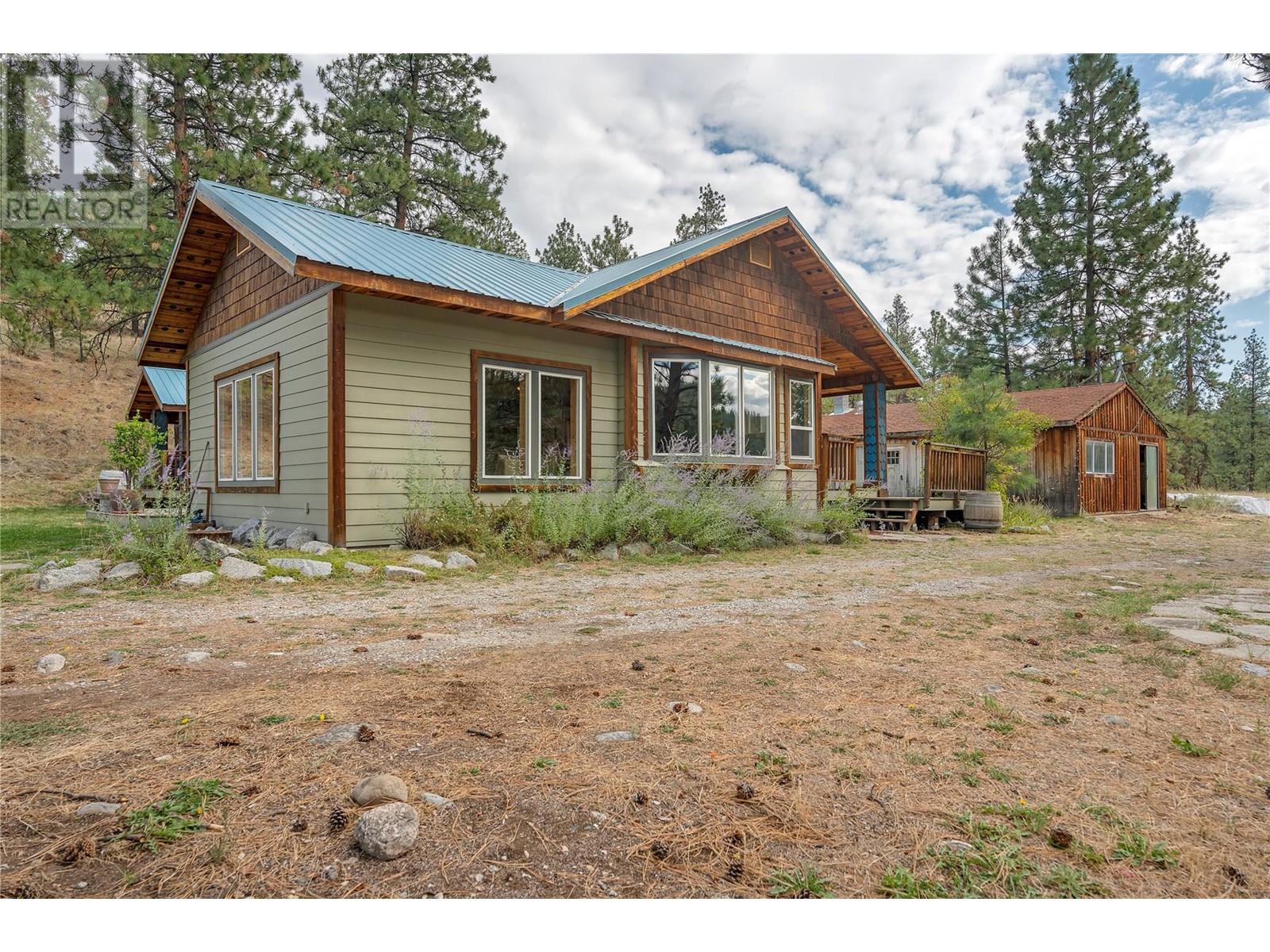 28 Deans Road, Summerland, British Columbia  V0H 1Z8 - Photo 3 - 10348462