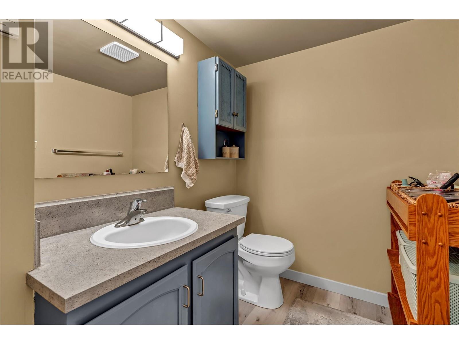298 Yorkton Avenue Unit# 204, Penticton, British Columbia  V2A 3V5 - Photo 15 - 10348546