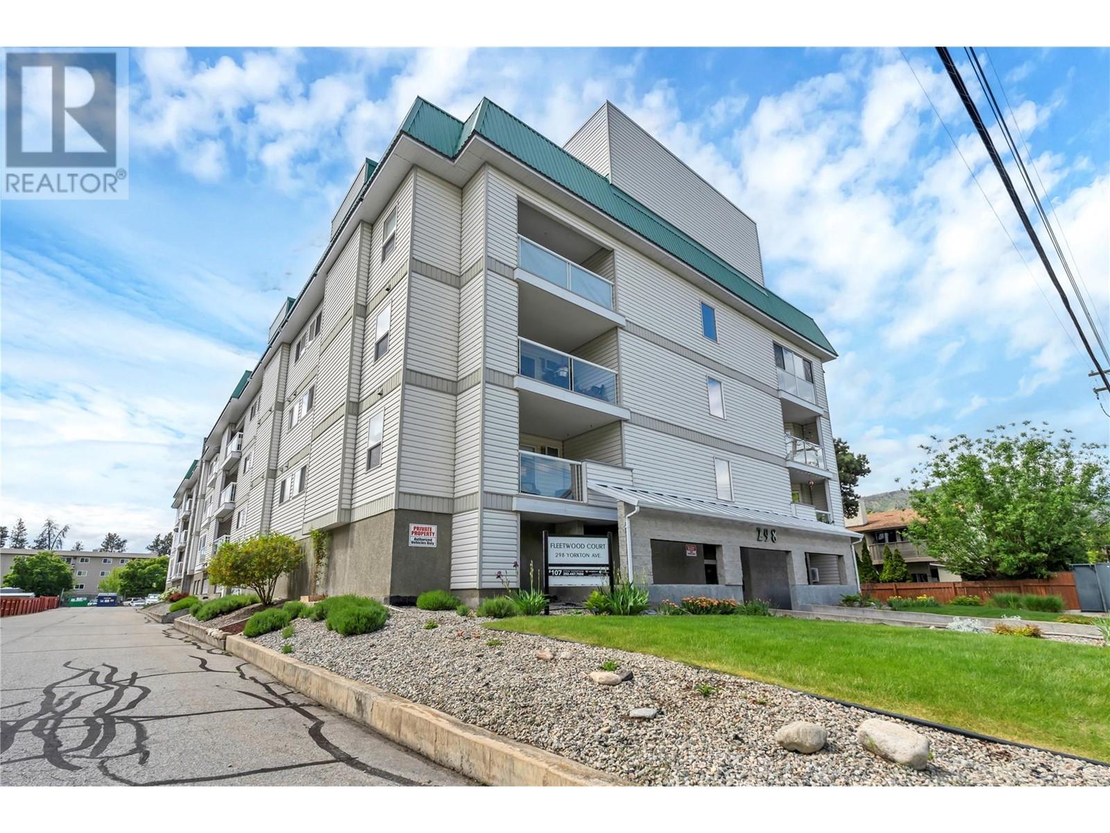 298 Yorkton Avenue Unit# 204, Penticton, British Columbia  V2A 3V5 - Photo 2 - 10348546