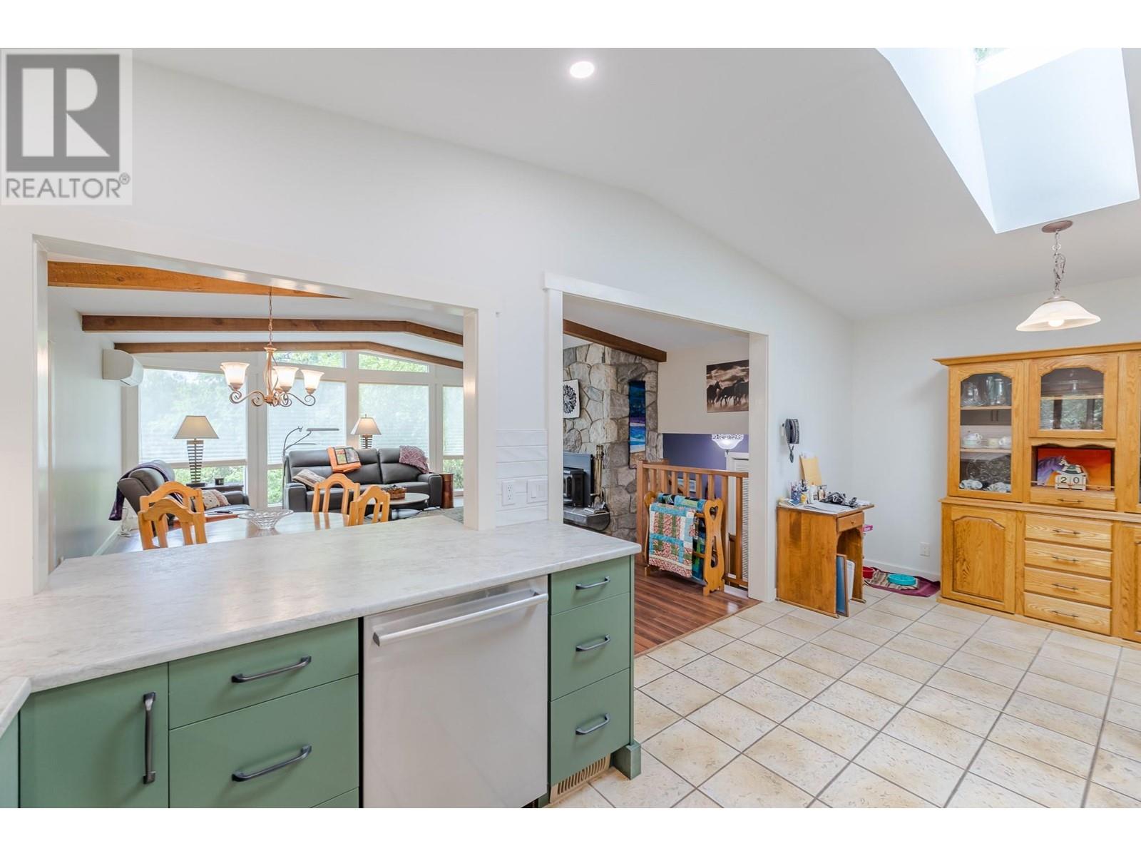 12018 Gallaugher Street, Summerland, British Columbia  V0H 1Z3 - Photo 14 - 10348778