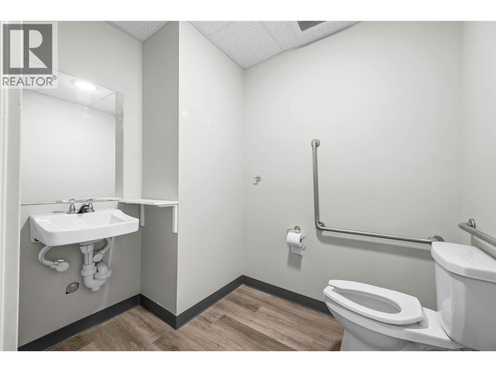 7450 Dallas Drive, Kamloops, British Columbia  V2C 6Z1 - Photo 37 - 10348539