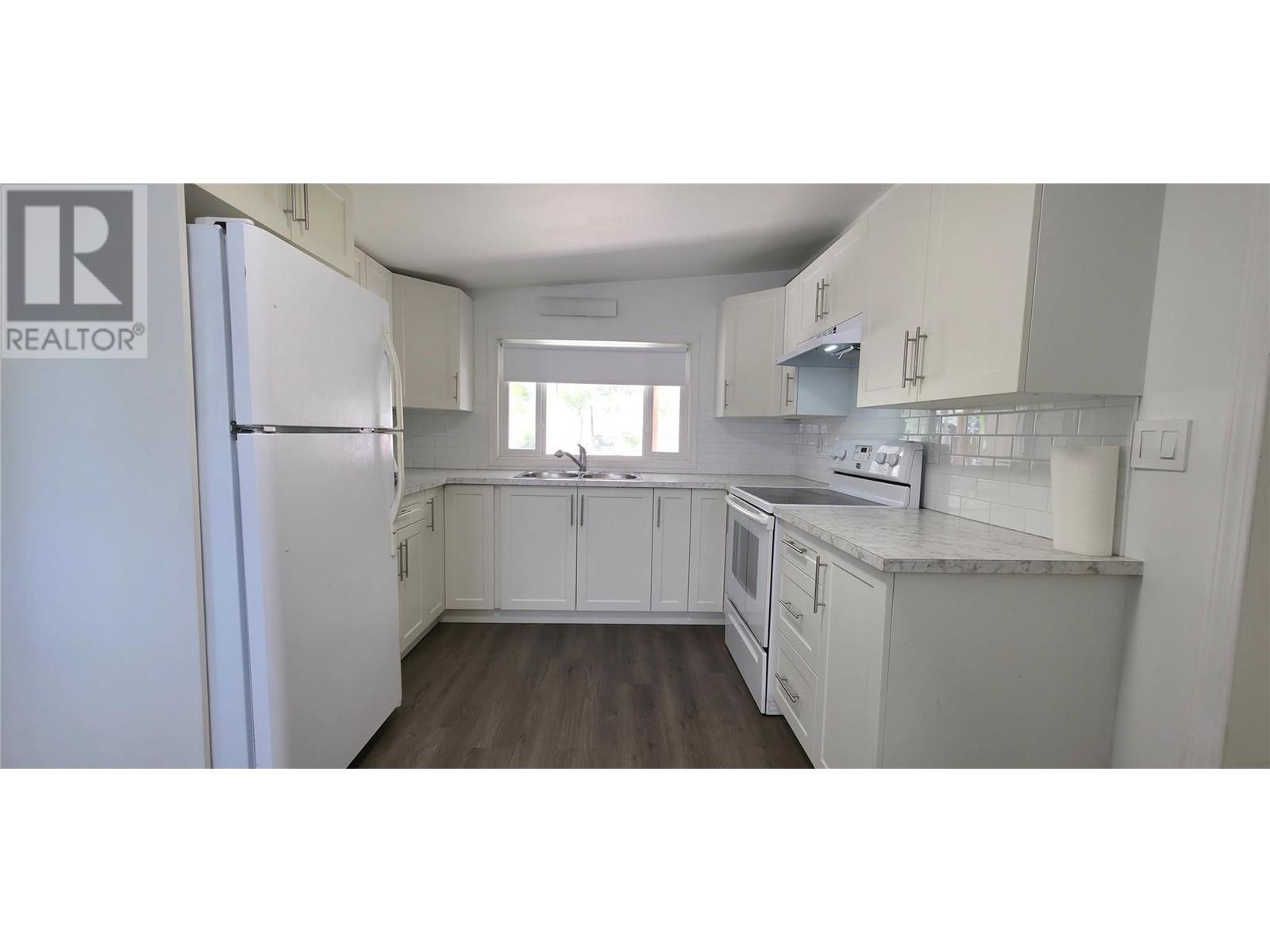6176 Spartan Street, Oliver, British Columbia  V0H 1T6 - Photo 7 - 10348718