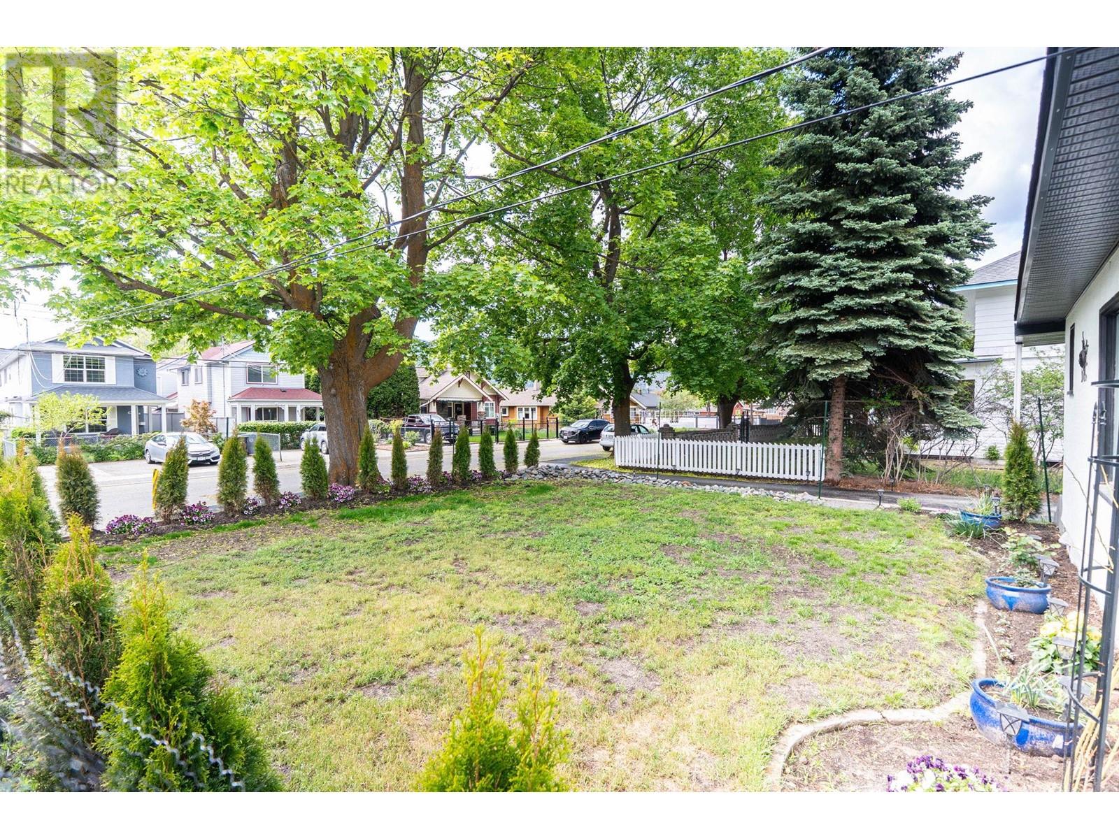 634 Latimer Street, Penticton, British Columbia  V2A 5R6 - Photo 4 - 10348645