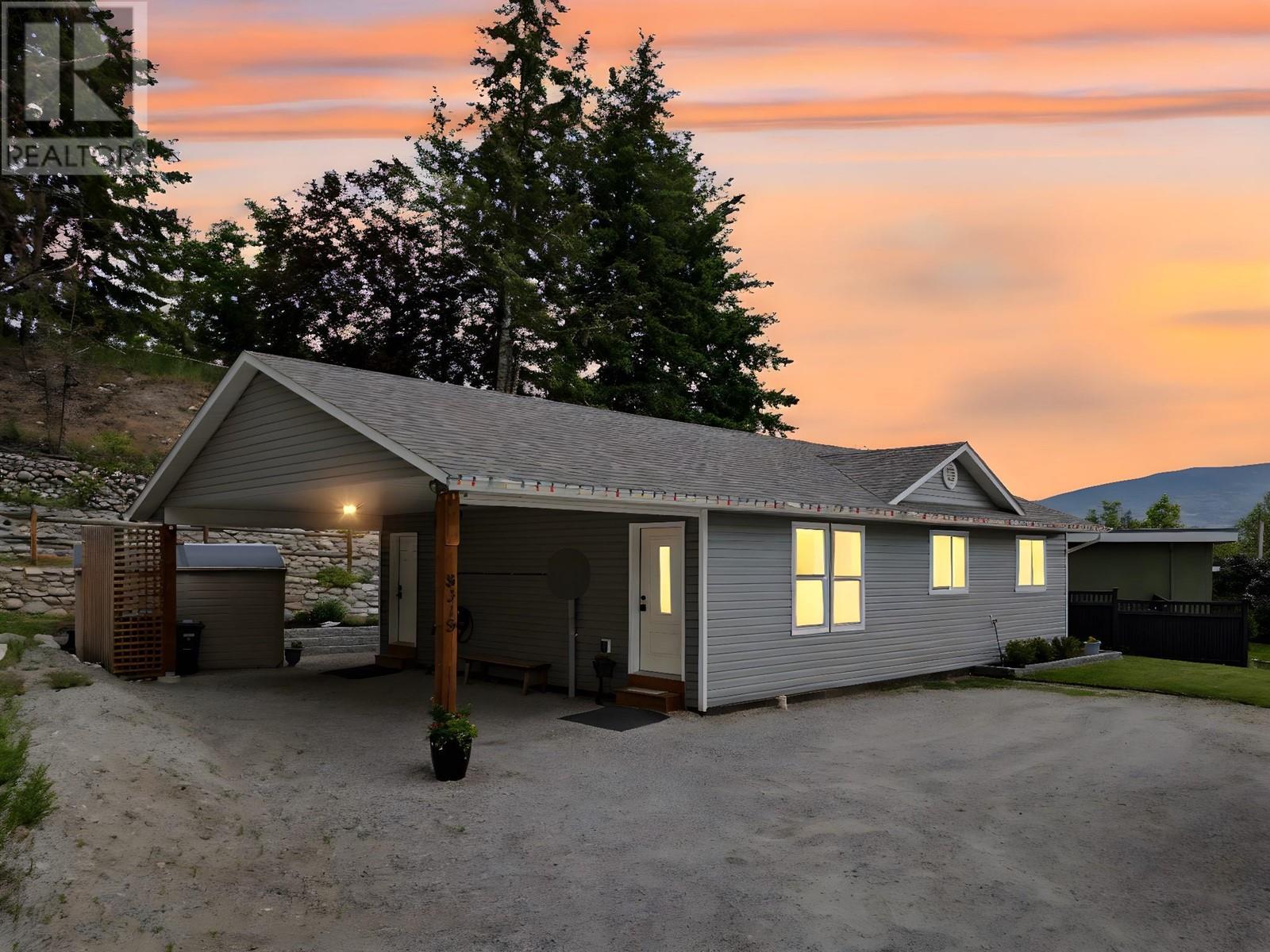 8318 Prairie Valley Road, Summerland, British Columbia  V0H 1Z4 - Photo 1 - 10348759